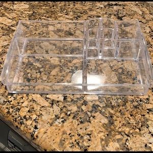 Make up storage container